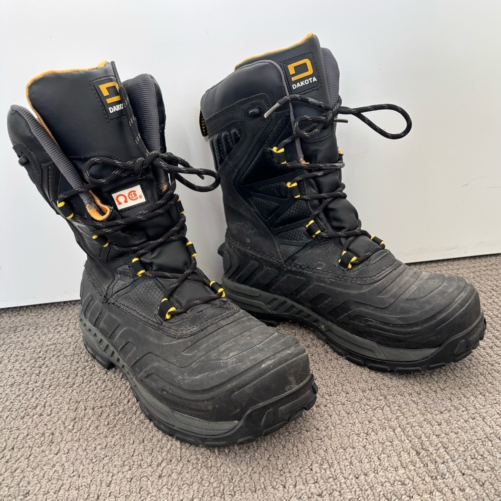Dakota Men’s Boots Waterproof Insulated Composite Toe & Plate, Black, Size 9.